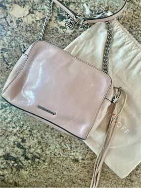 Rebecca Minkoff sml crossbody 
Light pink